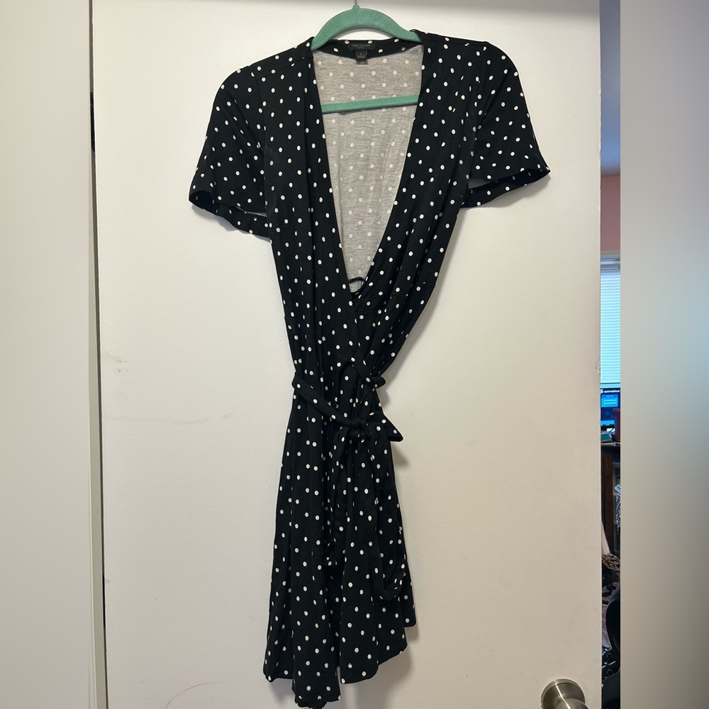 Ann Taylor - polka dot wrap dress - size 2 petite